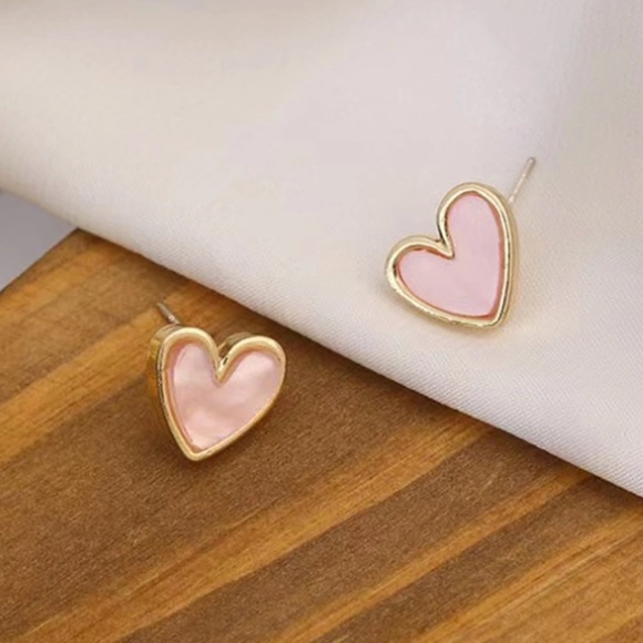 Pink Hearts Stud Earrings Yellow Gold Tone Fashion Jewelry - Picture 2 of 9